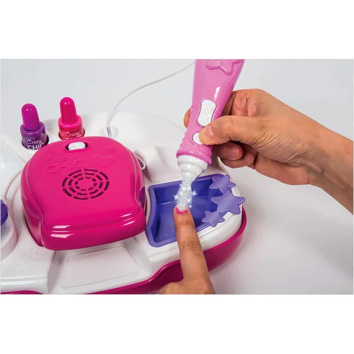 كليمنتوني - استوديو فن الأظافر